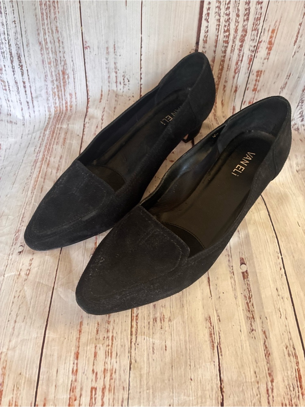 Van Eli Black Suede Pointed-Toe Low Heel Pumps Size 10W 10 wide